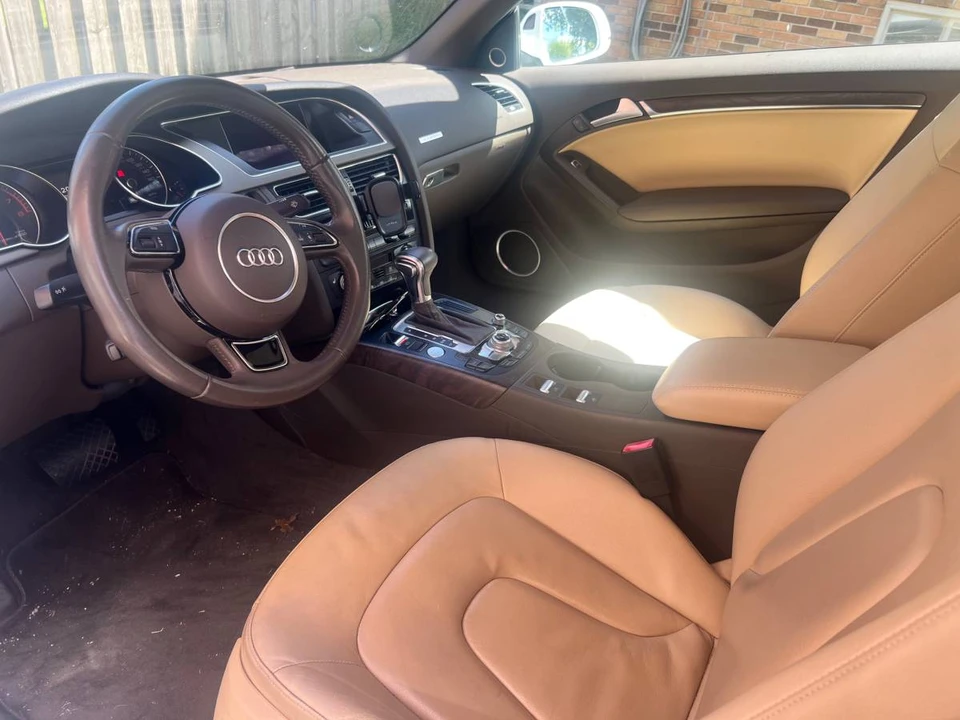 2013 Audi B8 A5 - Image 6 of 8