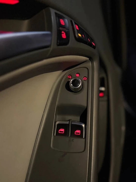 2013 Audi B8 A5 - Image 17 of 20