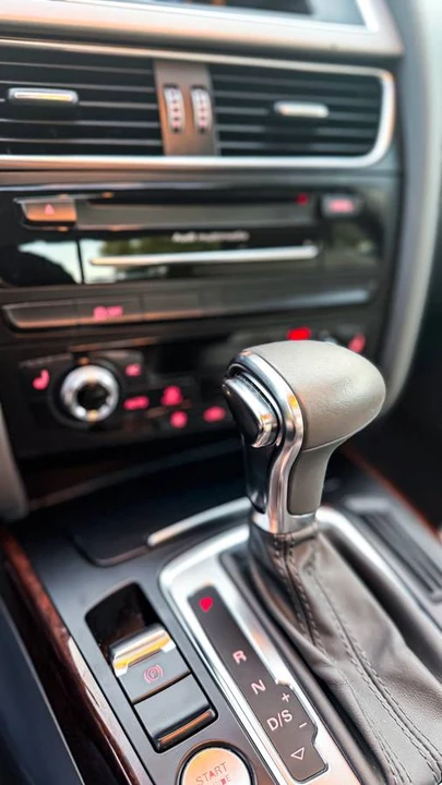 2013 Audi B8 A5 - Image 14 of 24