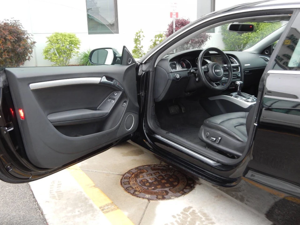 2013 Audi B8 A5 - Image 2 of 12