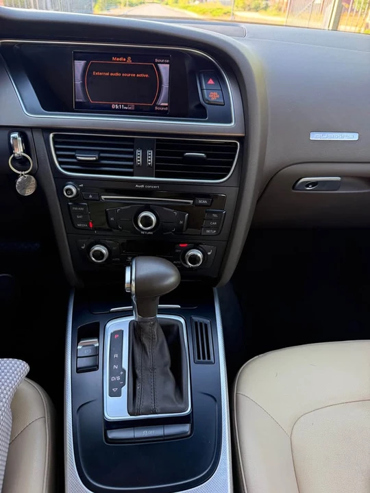 2013 Audi B8 A5 - Image 12 of 14