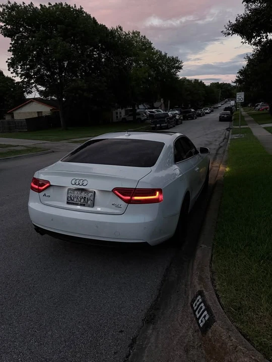 2013 Audi B8 A5 - Image 2 of 5