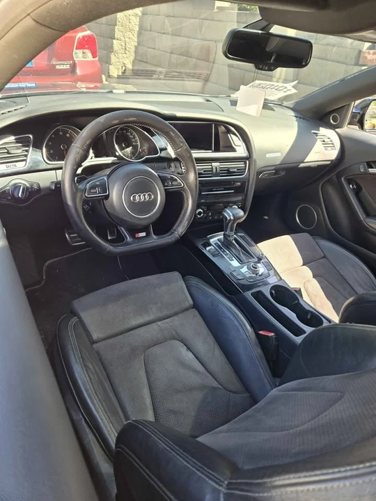 2013 Audi B8 A5 - Image 10 of 12