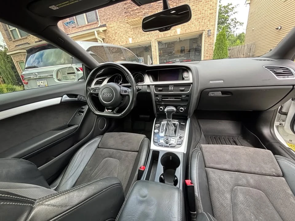 2013 Audi B8 A5 - Image 11 of 18