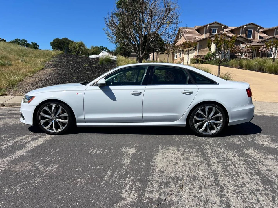 2013 Audi C7 A6 - Image 2 of 24
