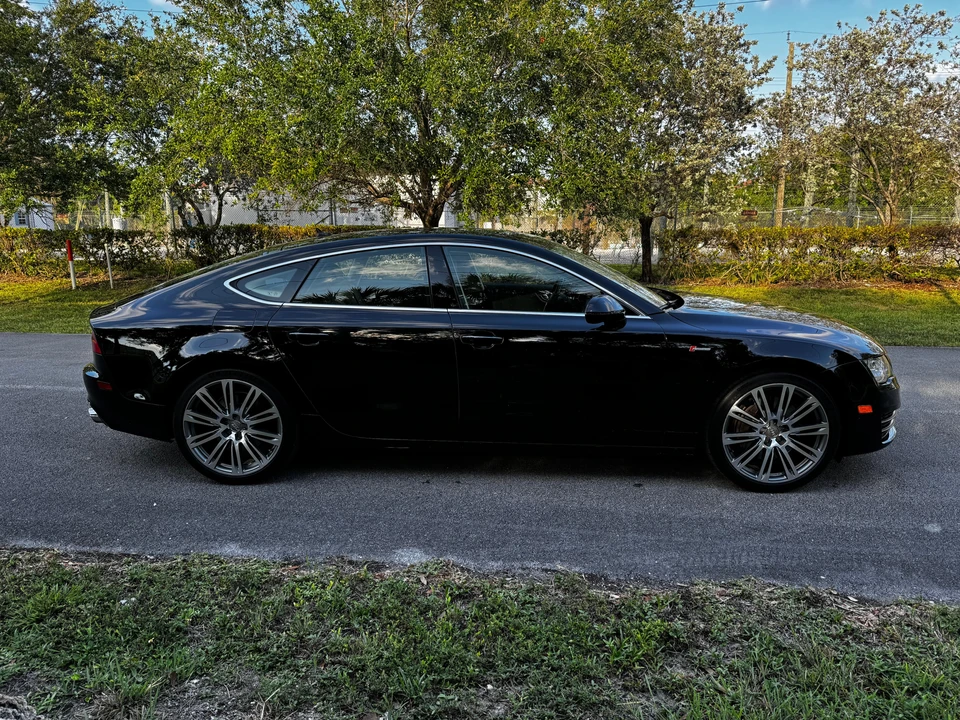 2013 Audi C7 A7 - Image 15 of 31