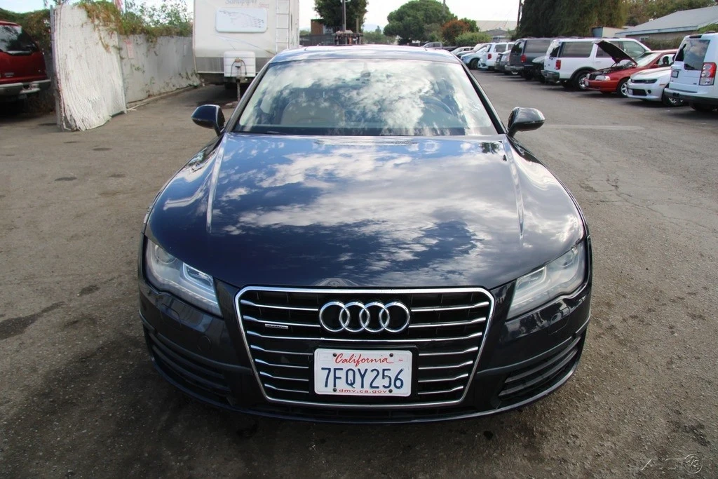 2013 Audi C7 A7 - Image 9 of 21