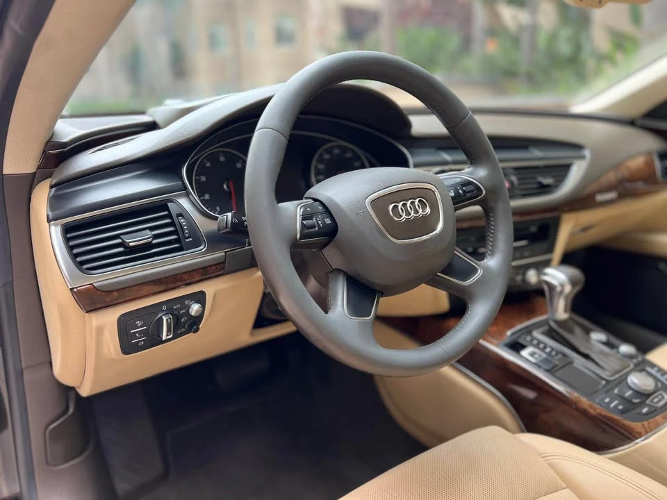 2013 Audi C7 A7 - Image 10 of 15