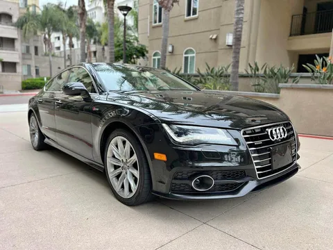 2013 Audi A7 55 TFSI Premium Plus e Quattro Sedan 4D