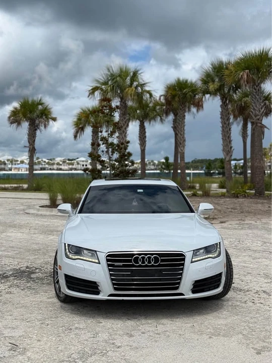 2013 Audi C7 A7 - Image 2 of 19