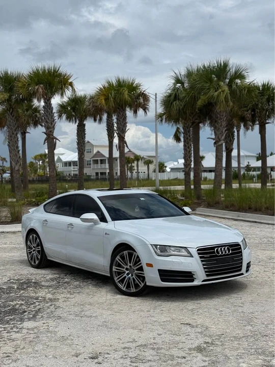 2013 Audi C7 A7 - Image 2 of 20