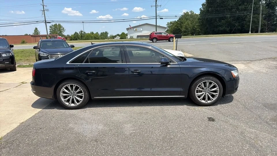 2013 Audi D4 A8 - Image 3 of 5