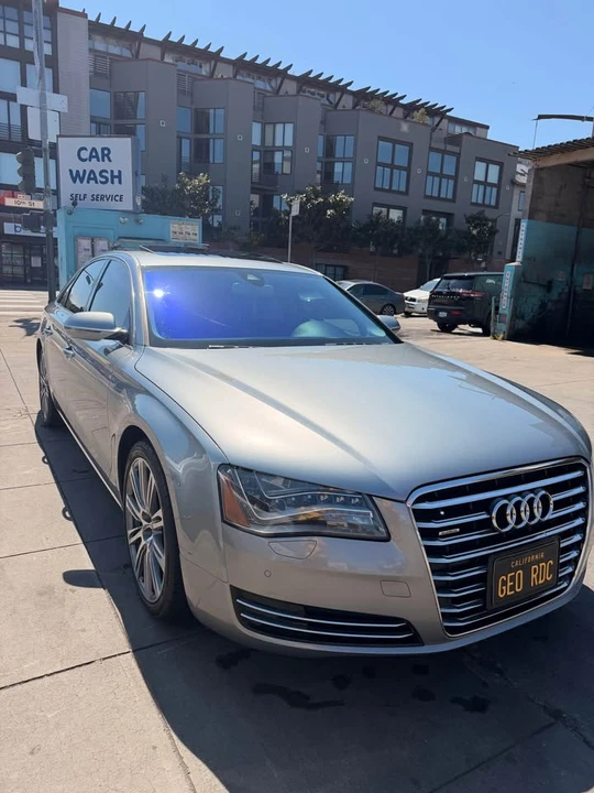 2013 Audi D4 A8 - Image 3 of 9