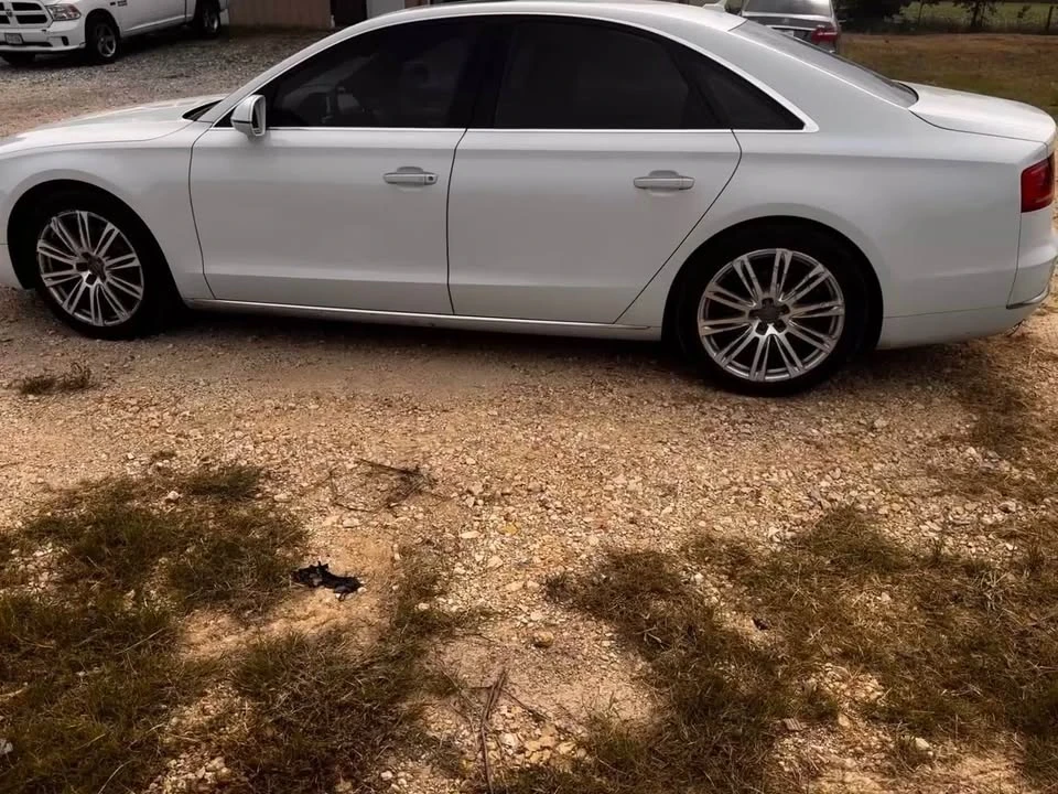 2013 Audi D4 A8 - Image 3 of 10