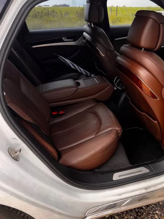 2013 Audi D4 A8 - Image 10 of 10