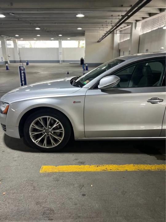 2013 Audi D4 A8 - Image 2 of 10