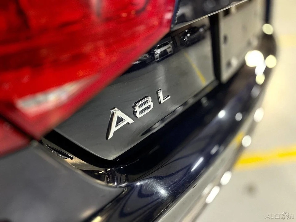 2013 Audi D4 A8 - Image 11 of 21
