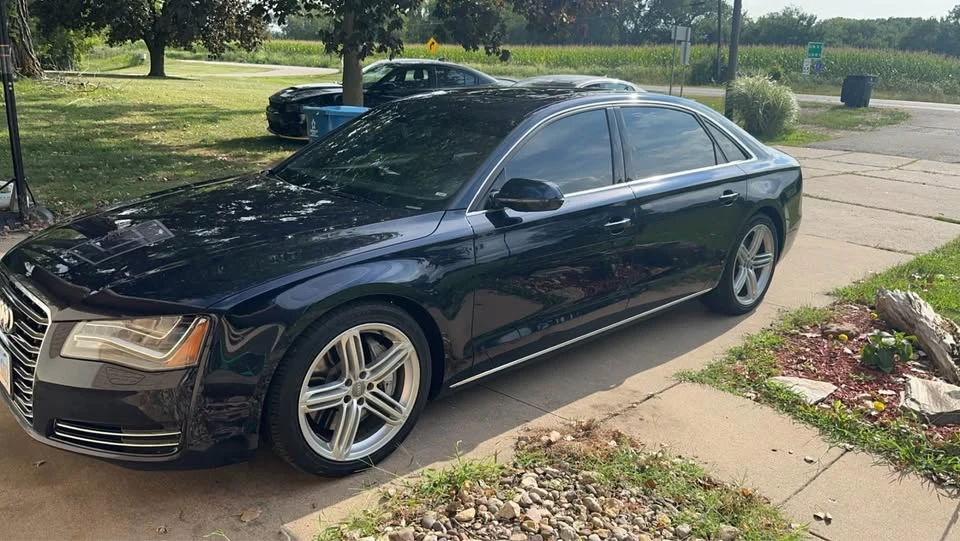 2013 Audi D4 A8 - Image 2 of 13