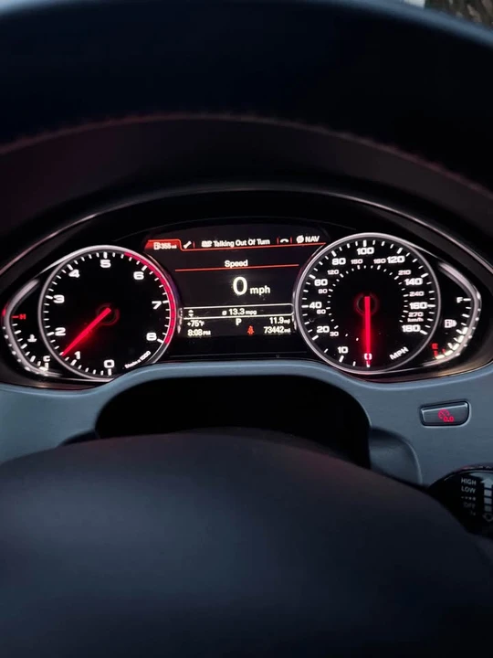 2013 Audi D4 A8 - Image 7 of 20