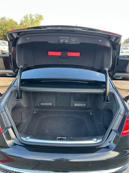 2013 Audi D4 A8 - Image 11 of 20