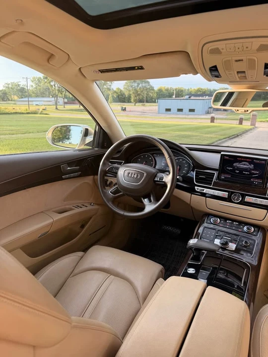 2013 Audi D4 A8 - Image 14 of 18
