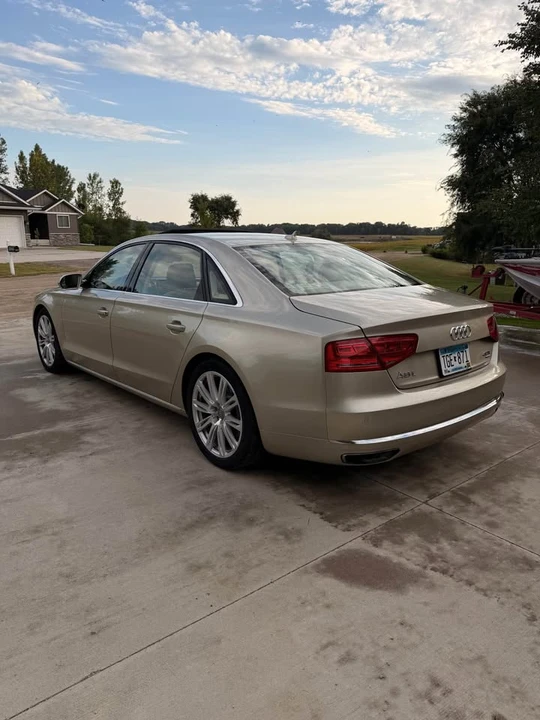 2013 Audi D4 A8 - Image 3 of 18