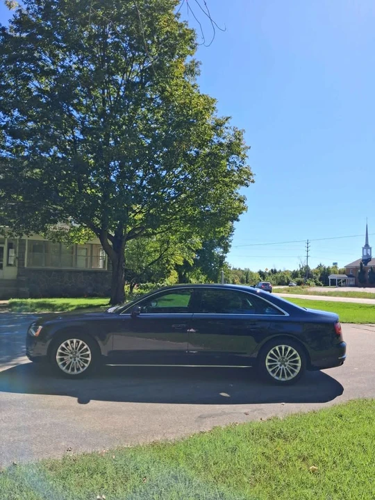 2013 Audi D4 A8 - Image 8 of 20