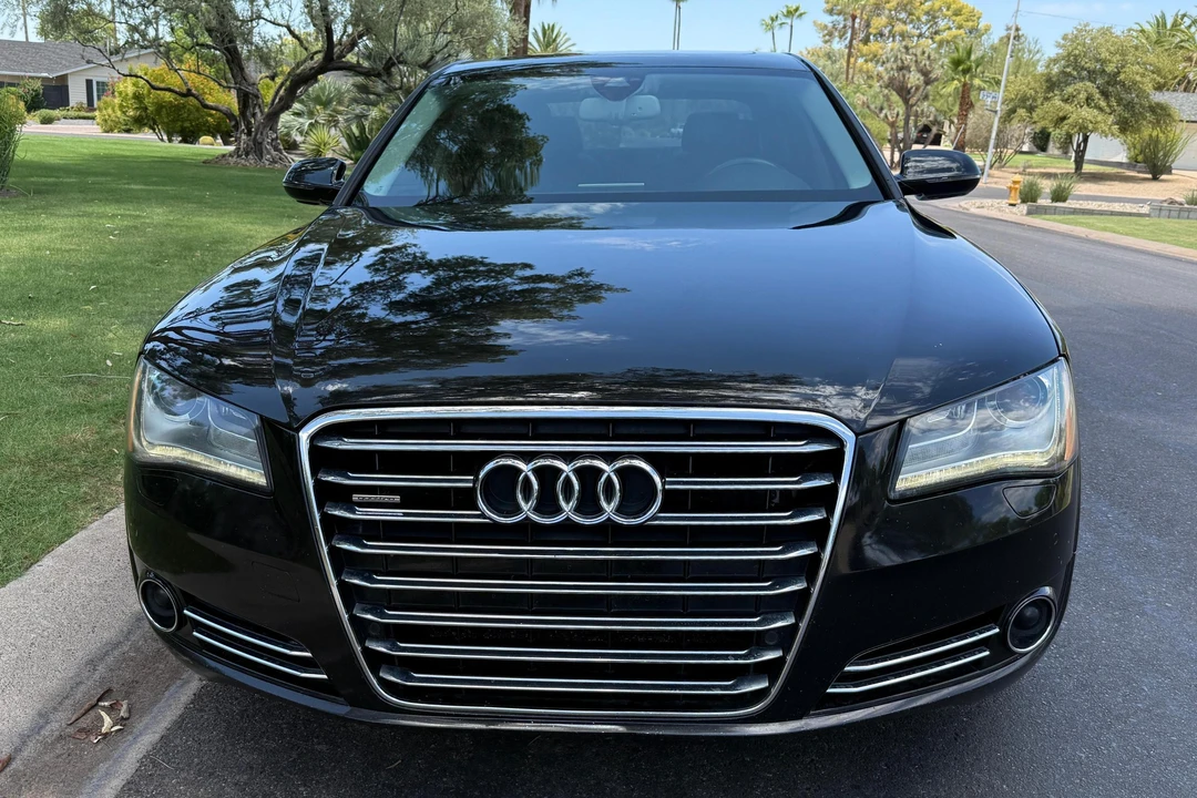 2013 Audi D4 A8 - Image 2 of 31