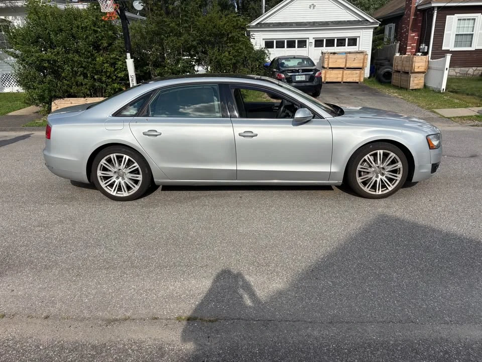 2013 Audi D4 A8 - Image 2 of 10