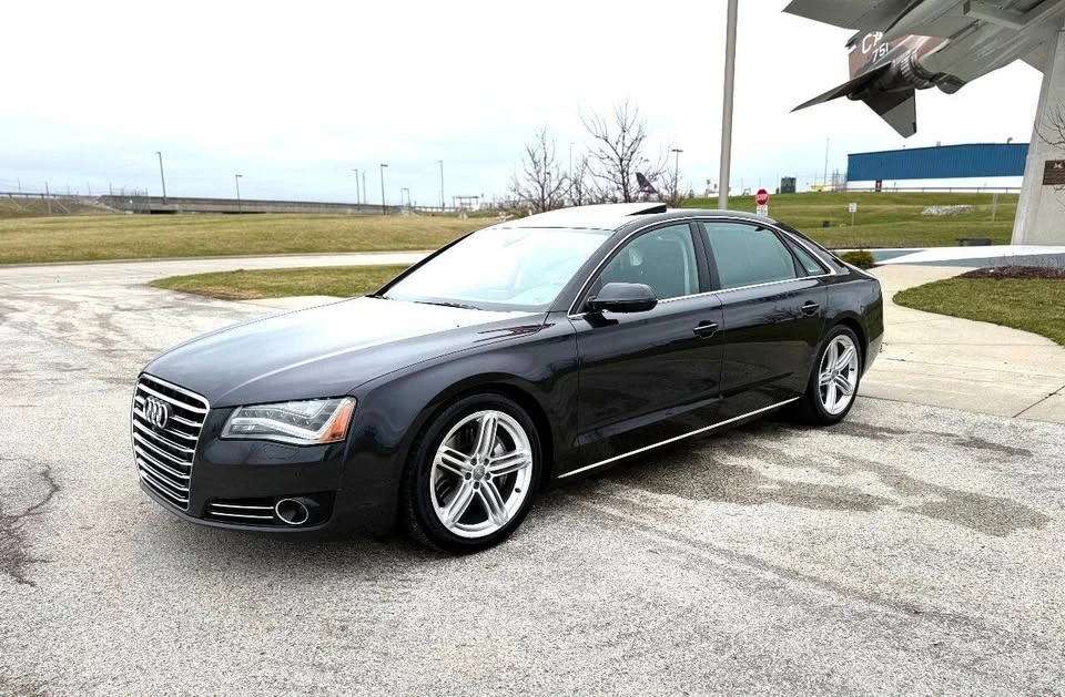 2013 Audi D4 A8 - Image 10 of 12