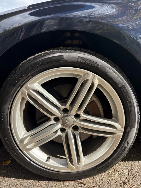 2013 Audi D4 A8 - Image 7 of 17