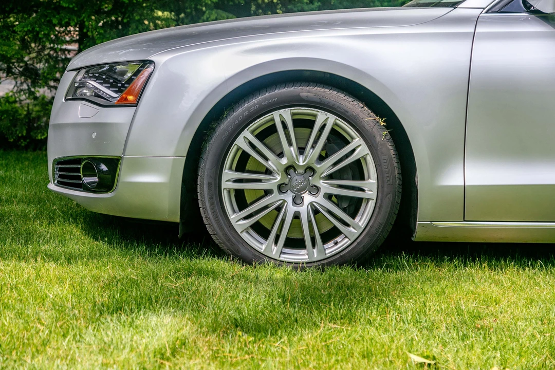 2013 Audi D4 A8 - Image 17 of 31