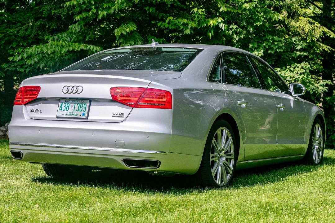 2013 Audi D4 A8 - Image 4 of 31