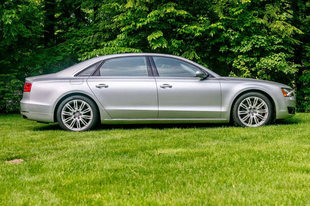 2013 Audi D4 A8 - Image 8 of 31