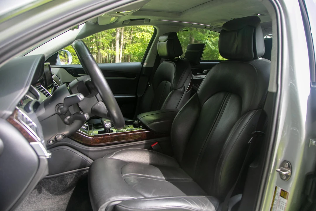 2013 Audi D4 A8 - Image 25 of 31