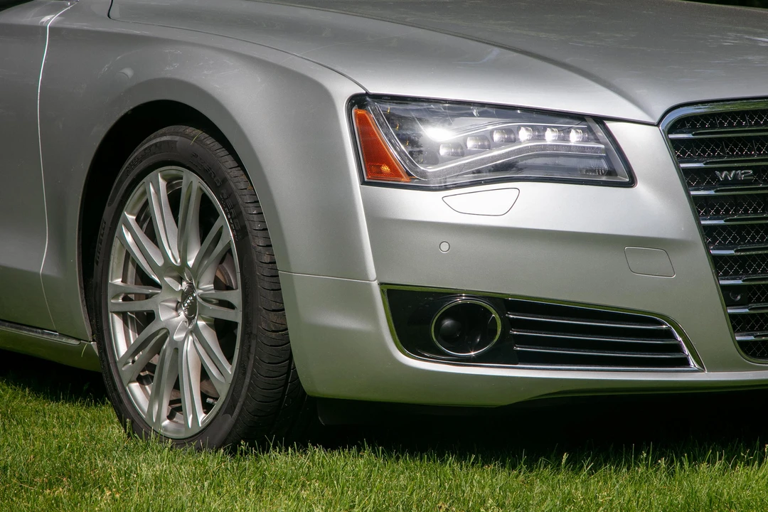 2013 Audi D4 A8 - Image 9 of 31