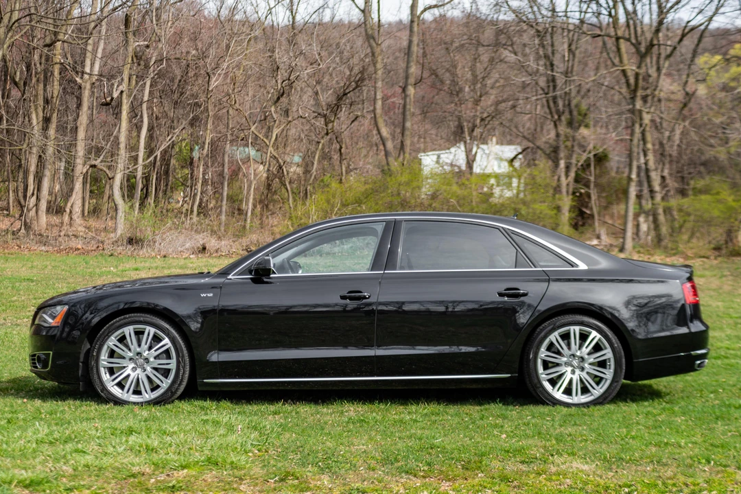 2013 Audi D4 A8 - Image 6 of 31