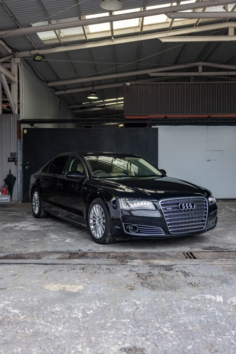2013 Audi D4 A8 - Image 17 of 31