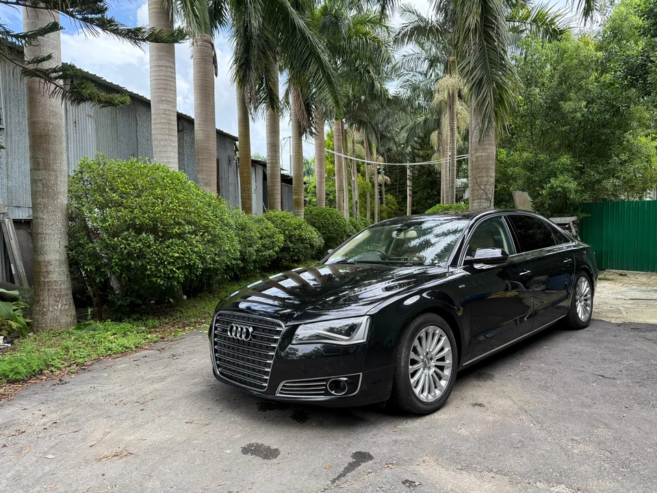 2013 Audi D4 A8 - Image 9 of 31