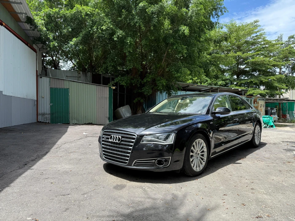 2013 Audi D4 A8 - Image 10 of 31