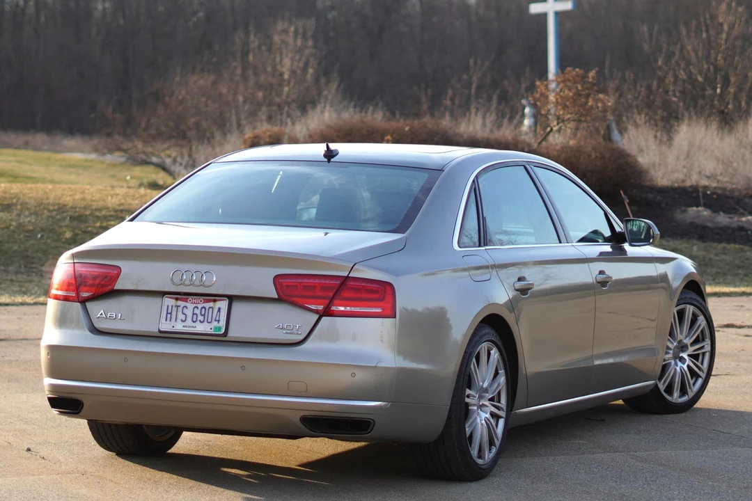 2013 Audi D4 A8 - Image 4 of 5