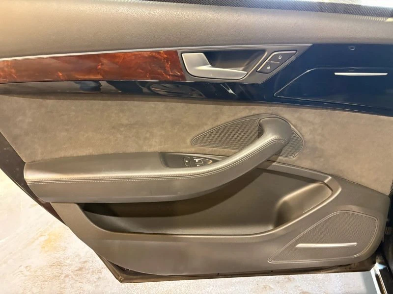 2013 Audi D4 A8 - Image 12 of 12