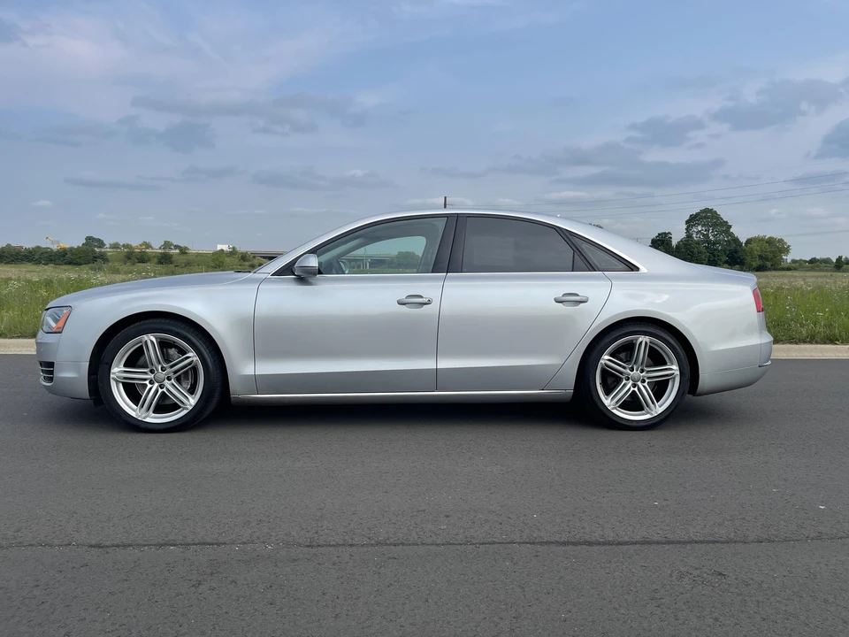 2013 Audi D4 A8 - Image 16 of 31