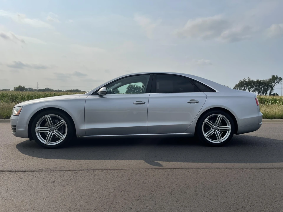2013 Audi D4 A8 - Image 17 of 31