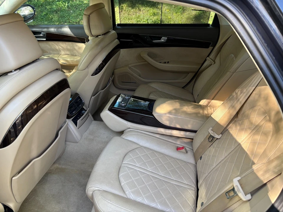 2013 Audi D4 A8 - Image 8 of 13