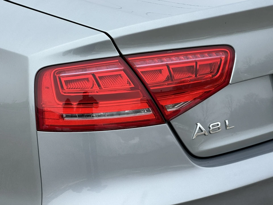 2013 Audi D4 A8 - Image 28 of 31