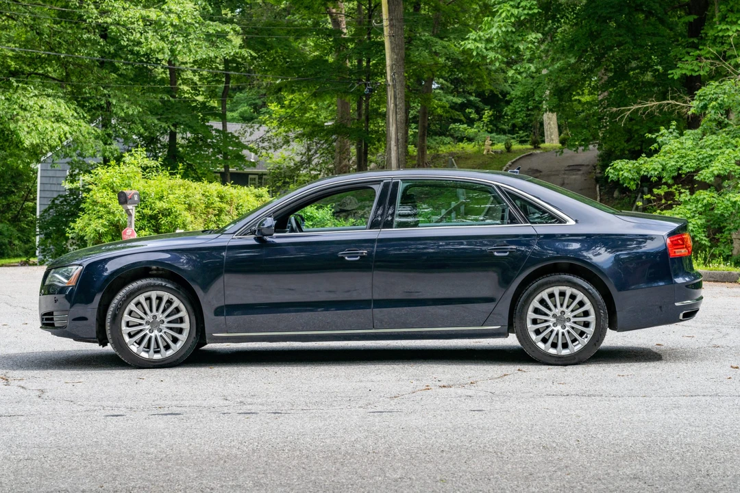 2013 Audi D4 A8 - Image 9 of 31