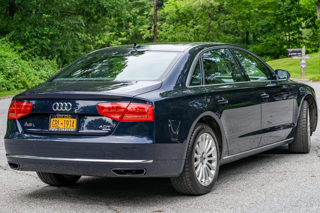 2013 Audi D4 A8 - Image 6 of 31