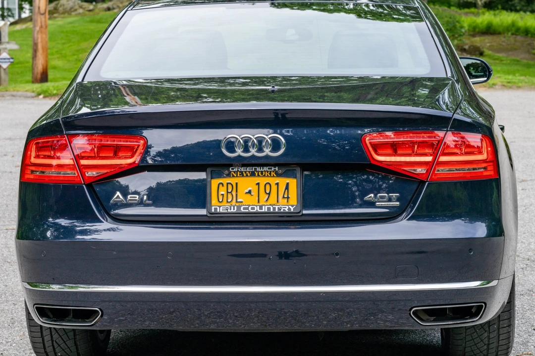 2013 Audi D4 A8 - Image 10 of 31
