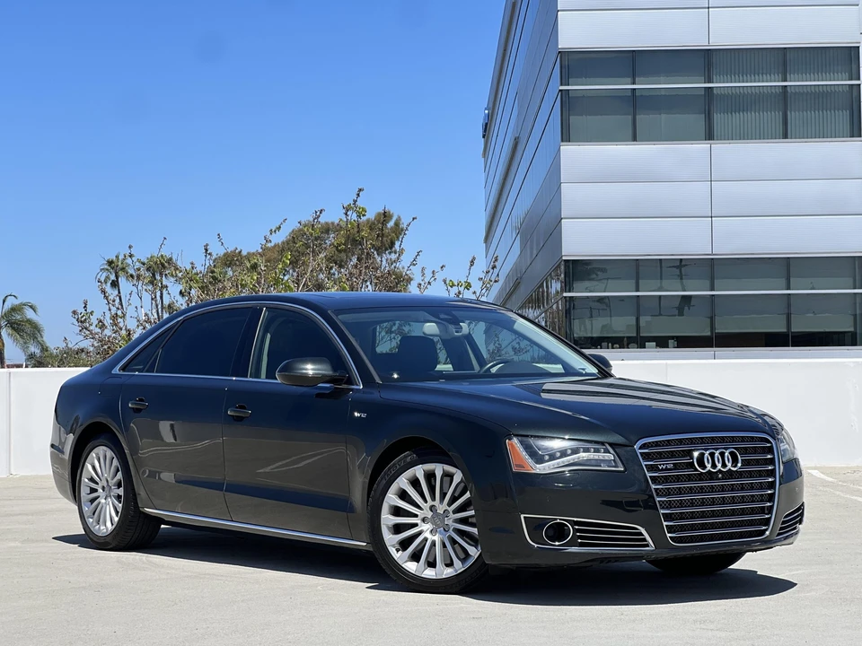 2013 Audi D4 A8 - Image 2 of 31